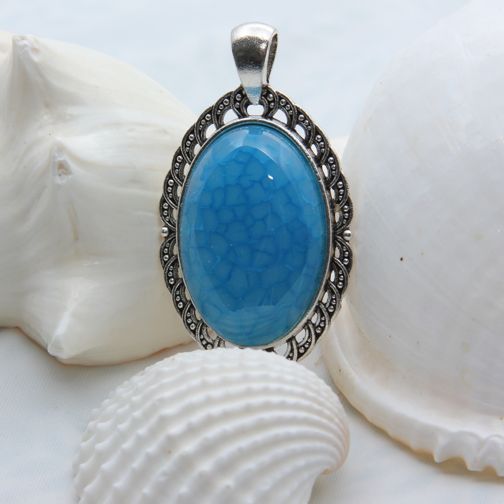 Sky Blue Dragon Vein Agate Pendant